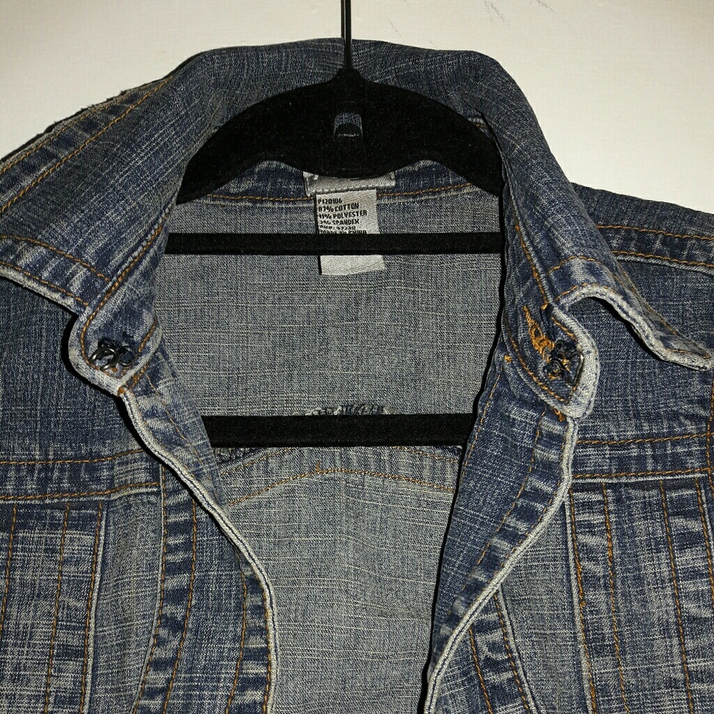 Rave denim size small, cropped vest